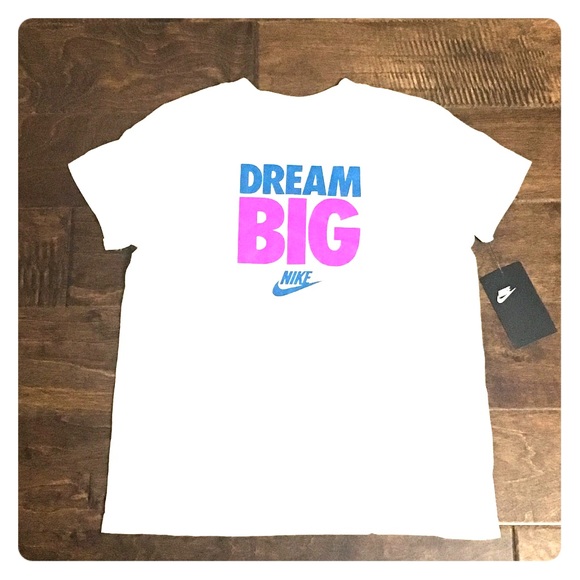 big girls nike shirts